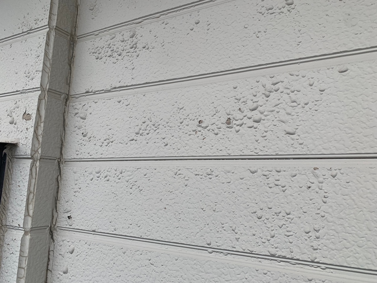 【八戸】外壁の膨れ　外壁塗装｜屋根塗装｜塗装業者｜塗装屋｜塗装会社